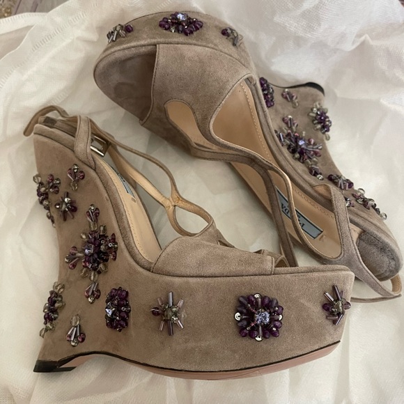 PRADA Wedges 🤎🪻 - Picture 2 of 15